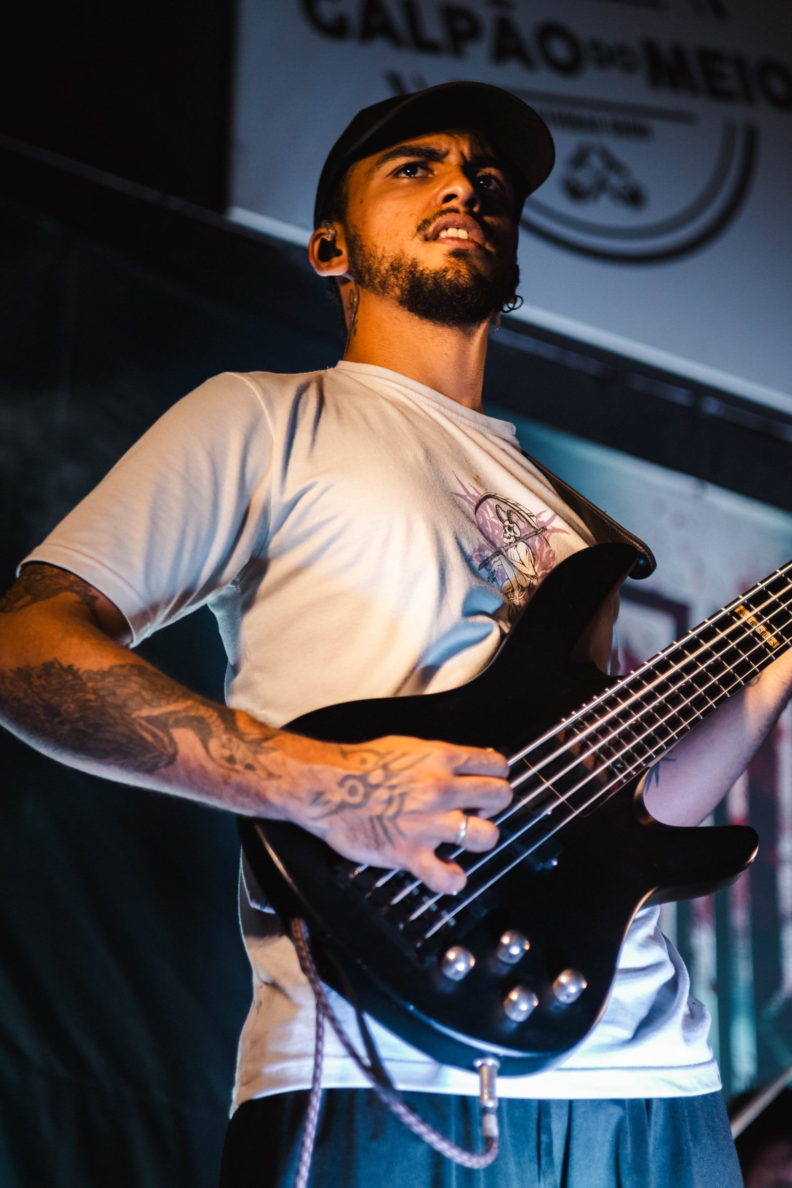 8K bassist at 8K FEST 2026